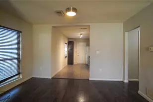 2211 Wilbur St, Dallas, TX 75224 - Photo 6