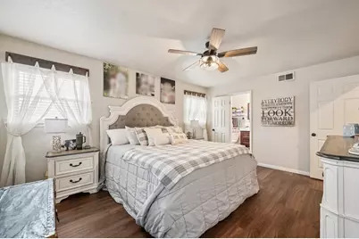 4628 Ridgemont Road, Haltom City, TX 76117 - Photo 14