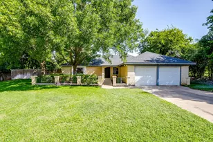 6604 Ems Ct, Fort Worth, TX 76116 - Photo 1