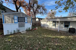 909 Rindie St, Irving, TX 75060 - Photo 16