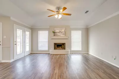 104 Sandlewood Lane, Burleson, TX 76028 - Photo 22