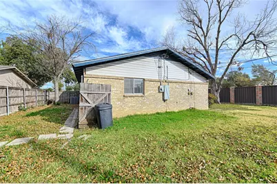 2512 Towerwood Drive, Carrollton, TX 75006 - Photo 26