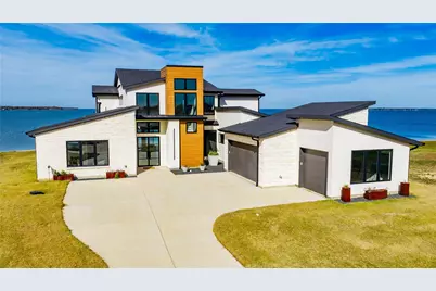 104 Mary Court, Gun Barrel City, TX 75156 - Photo 1