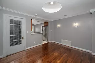 6802 Vivian Ave, Dallas, TX 75223 - Photo 14
