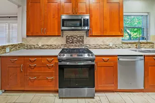 6802 Vivian Ave, Dallas, TX 75223 - Photo 12