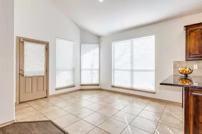 14308 Snaffle Bit Trail, Fort Worth, TX 76052 - Photo 8