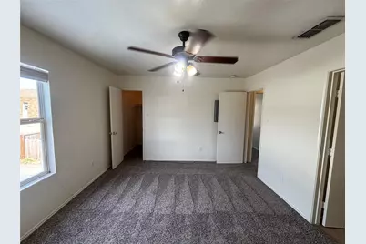 300 S Magnolia Street #D, Crowley, TX 76036 - Photo 10