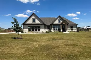 9424 Bluestem Ln, Dish, TX 76247 - Photo 2