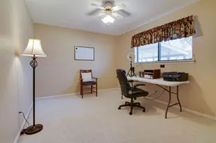 241 Hedgerow Ln, Lewisville, TX 75057 - Photo 20