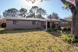 241 Hedgerow Ln, Lewisville, TX 75057 - Photo 26