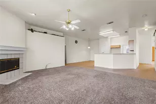 1208 Darbytown Rd, Grand Prairie, TX 75052 - Photo 14