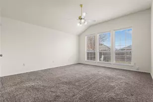 1208 Darbytown Rd, Grand Prairie, TX 75052 - Photo 16