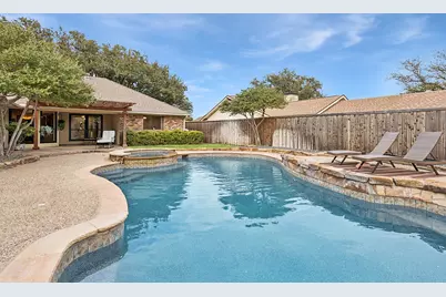 2218 Valley Mill, Carrollton, TX 75006 - Photo 8