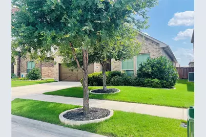208 Mineral Point Drive, Aledo, TX 76008 - Photo 2