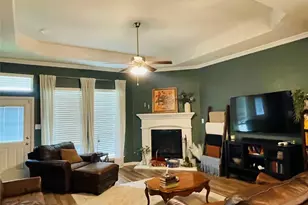 208 Mineral Point Dr, Aledo, TX 76008 - Photo 14