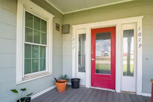 1017 Collier St, Denton, TX 76201 - Photo 2