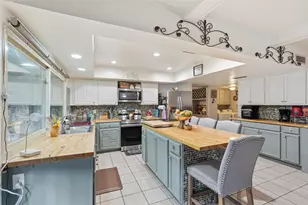 3102 Overglen Dr, Garland, TX 75043 - Photo 4