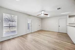 5601 Chimney Rock Dr, Arlington, TX 76017 - Photo 14