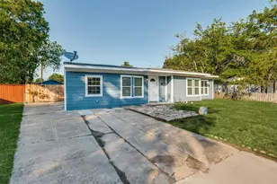 806 Highland Dr, Grand Prairie, TX 75051 - Photo 2