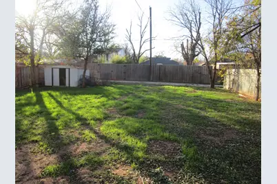 910 S Willis Street, Abilene, TX 79605 - Photo 4