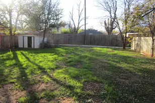 910 S Willis St, Abilene, TX 79605 - Photo 4