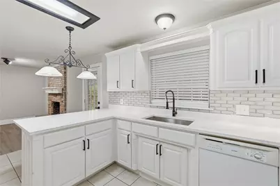 2901 Branch Oaks Drive, Garland, TX 75043 - Photo 4