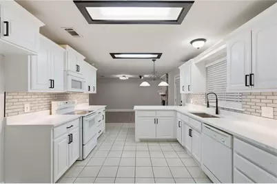 2901 Branch Oaks Drive, Garland, TX 75043 - Photo 2