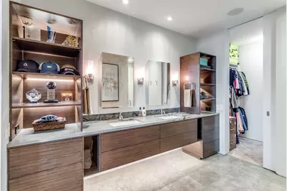 1717 Arts Plaza #1810, Dallas, TX 75201 - Photo 18