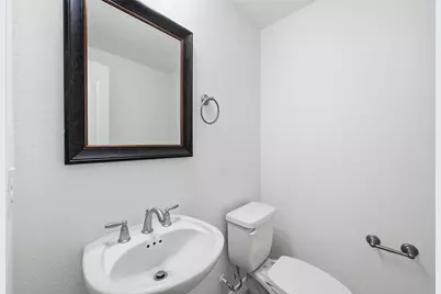 672 S Greenville Avenue, Richardson, TX 75081 - Photo 18