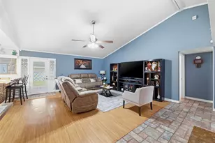 4838 Trailwood Dr, Grand Prairie, TX 75052 - Photo 4