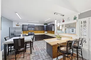 4838 Trailwood Dr, Grand Prairie, TX 75052 - Photo 10