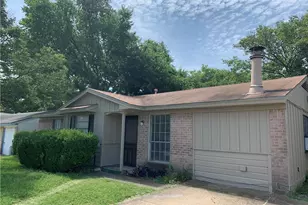 538 Summit Ridge Dr, Duncanville, TX 75116 - Photo 2