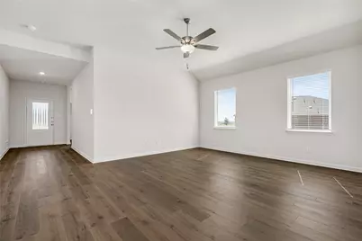 924 Cawthorne Trail, Fort Worth, TX 76108 - Photo 4