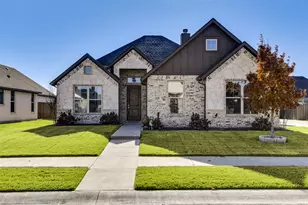 105 Steves Way, Waxahachie, TX 75165 - Photo 1