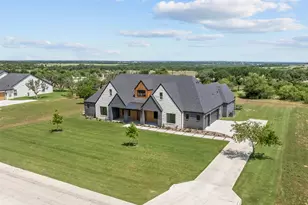 2005 Denali Pass, Aledo, TX 76008 - Photo 2
