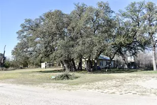 5605 Front St, Rochelle, TX 76872 - Photo 14