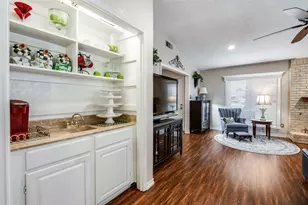 2907 Kimberly Dr, Grapevine, TX 76051 - Photo 4