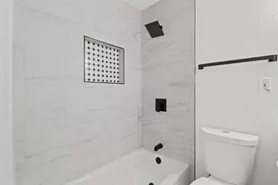 802 Greenbriar Dr, Garland, TX 75043 - Photo 16