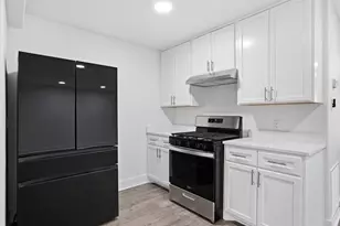 8949 Shorelark Dr, Dallas, TX 75217 - Photo 10