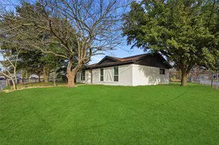 8949 Shorelark Dr, Dallas, TX 75217 - Photo 2