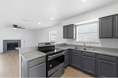 112 Brookside Drive, Duncanville, TX 75137 - Photo 2