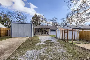 7407 Gayglen Dr, Dallas, TX 75217 - Photo 30