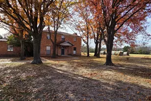 128 Est W Rd, Sherman, TX 75092 - Photo 2