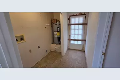 128 Estate West Road, Sherman, TX 75092 - Photo 10