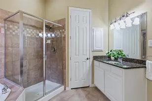 8012 Barrymoore Ln, Plano, TX 75025 - Photo 28