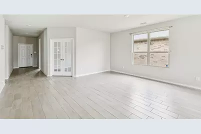 968 Ravenwood Lane, Van Alstyne, TX 75495 - Photo 4