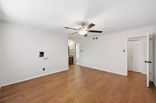 1682 Choteau Cir, Grapevine, TX 76051 - Photo 6