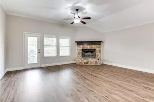 3017 Carlton Pkwy, Waxahachie, TX 75165 - Photo 14