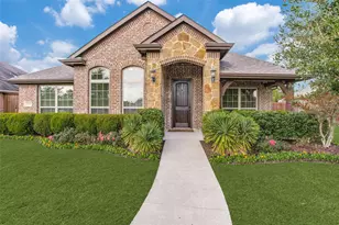 3017 Carlton Pkwy, Waxahachie, TX 75165 - Photo 2