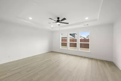 341 Loretta Lane, Burleson, TX 76028 - Photo 16